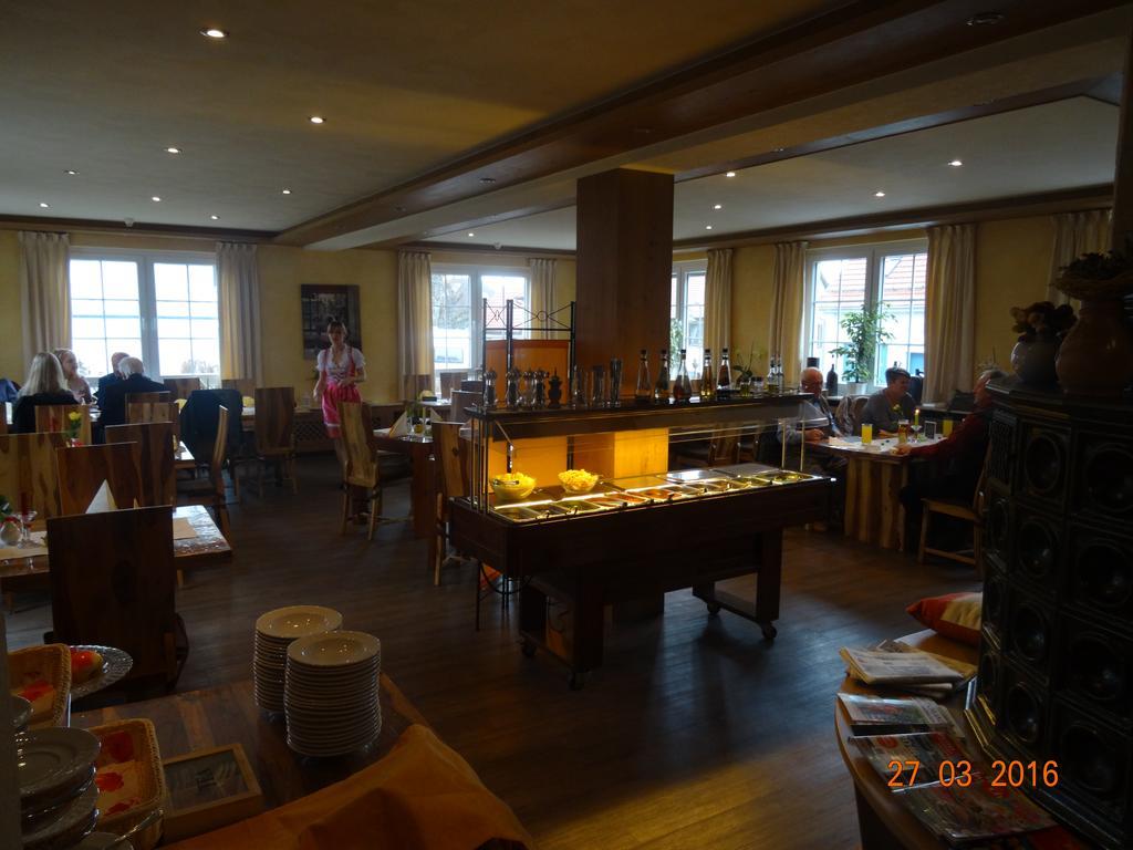 Hotel 4 Jahreszeiten Mit Restaurant Albstadt Eksteriør billede