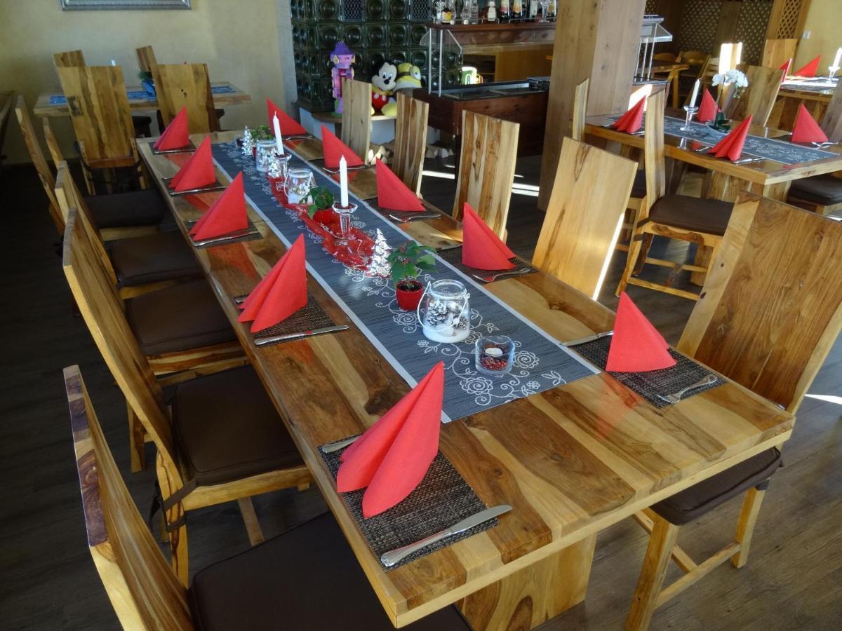 Hotel 4 Jahreszeiten Mit Restaurant Albstadt Eksteriør billede